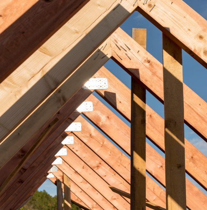 Wyjątkowe Zalety Gotowych Konstrukcji Dachowych Drewnianych